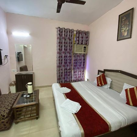 Hotel Rama Palace Katra  Exterior photo